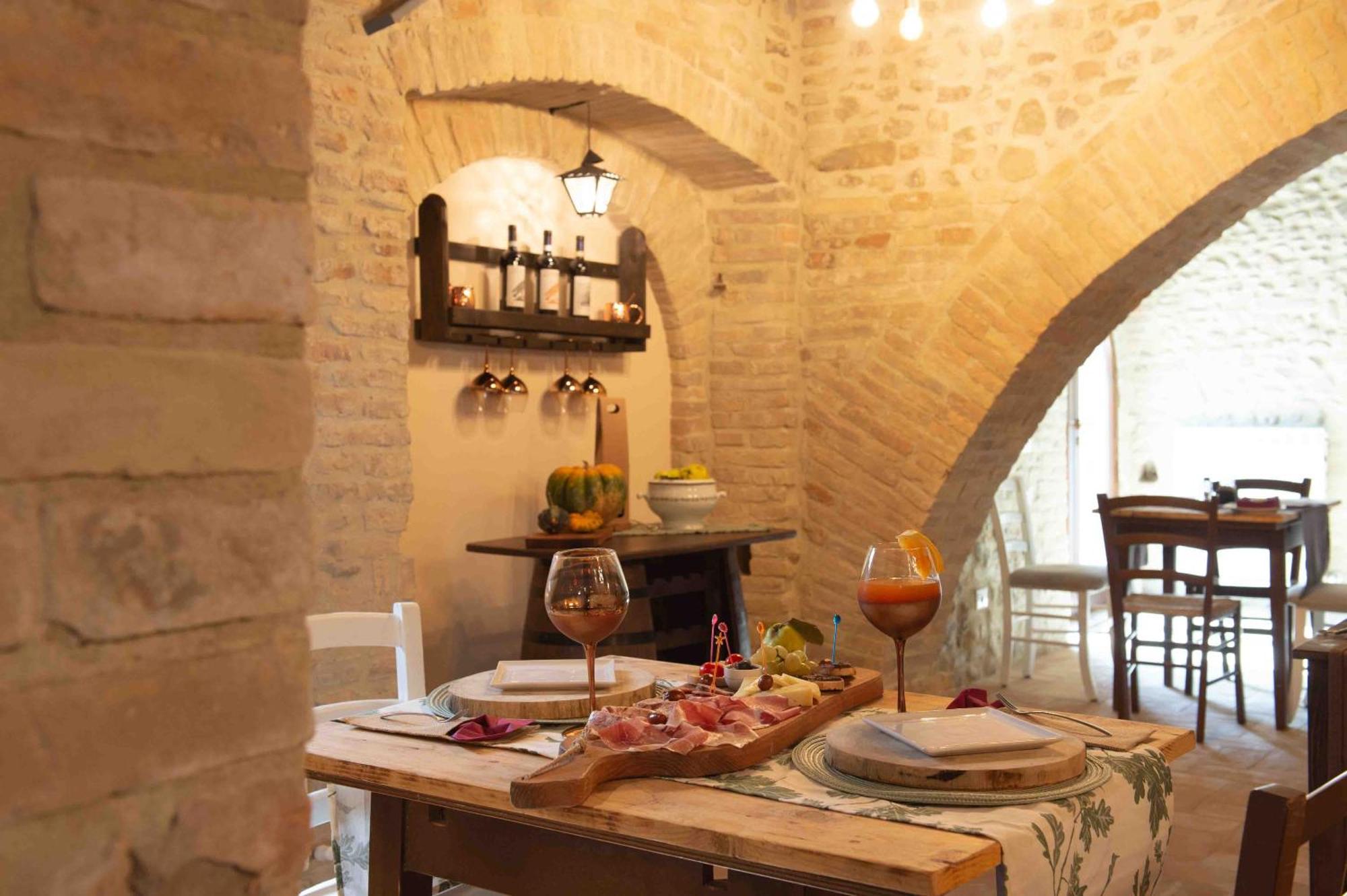 Torre Della Botonta Bed & Breakfast Castel Ritaldi Exterior photo
